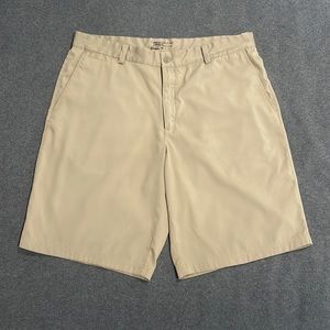 Nike DRI-FIT Golf Shorts – 36 Waist